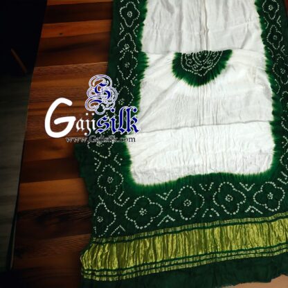 Green White Bandhani Panetar Dupatta GajiSilk - Image 4