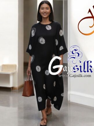 Black Big Bandhani Bandhej Kaftan Gaji Silk