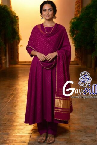 Magenta Bandhani Rai Dots Dupatta Pure GajiSilk
