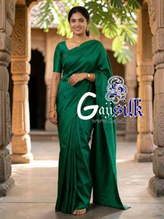 Green Single Color Plain Saree Ultra-Lightweight in Pure Gaji Silk